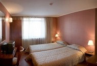 d8349b8ade03fecc270c18f412245019